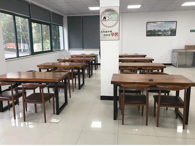 辦公家具，實(shí)木家具，家具生產(chǎn)廠家